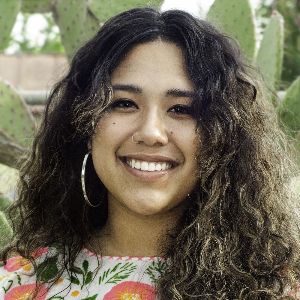 Headshot of Alena Chavez