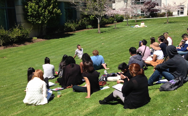 students_on_grass